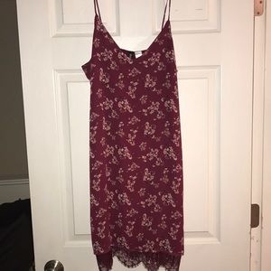 Floral spaghetti strap dress ✨